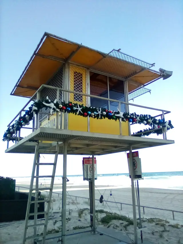 Life Guard Tower - Install for City of Gold Coast - Mainline Electrics
